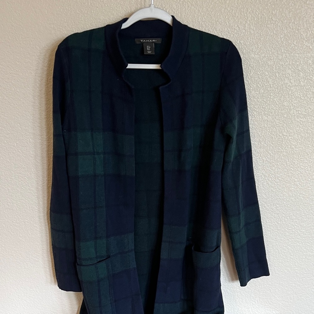 Tahari Navy and Green Plaid Blazer